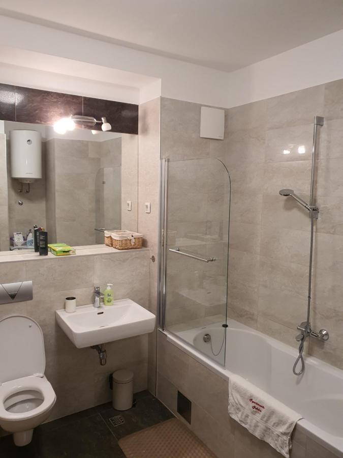 Adela Apartments 3 Morska Vila Σπλιτ Εξωτερικό φωτογραφία